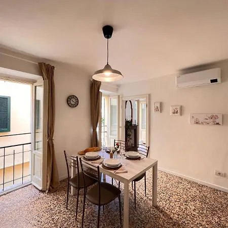 Holiday home La Finestra Sul Molo - By Myhomeincomo Torno