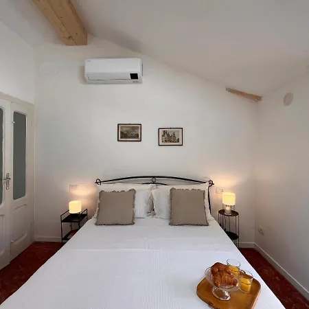 La Finestra Sul Molo - By Myhomeincomo Holiday home Torno